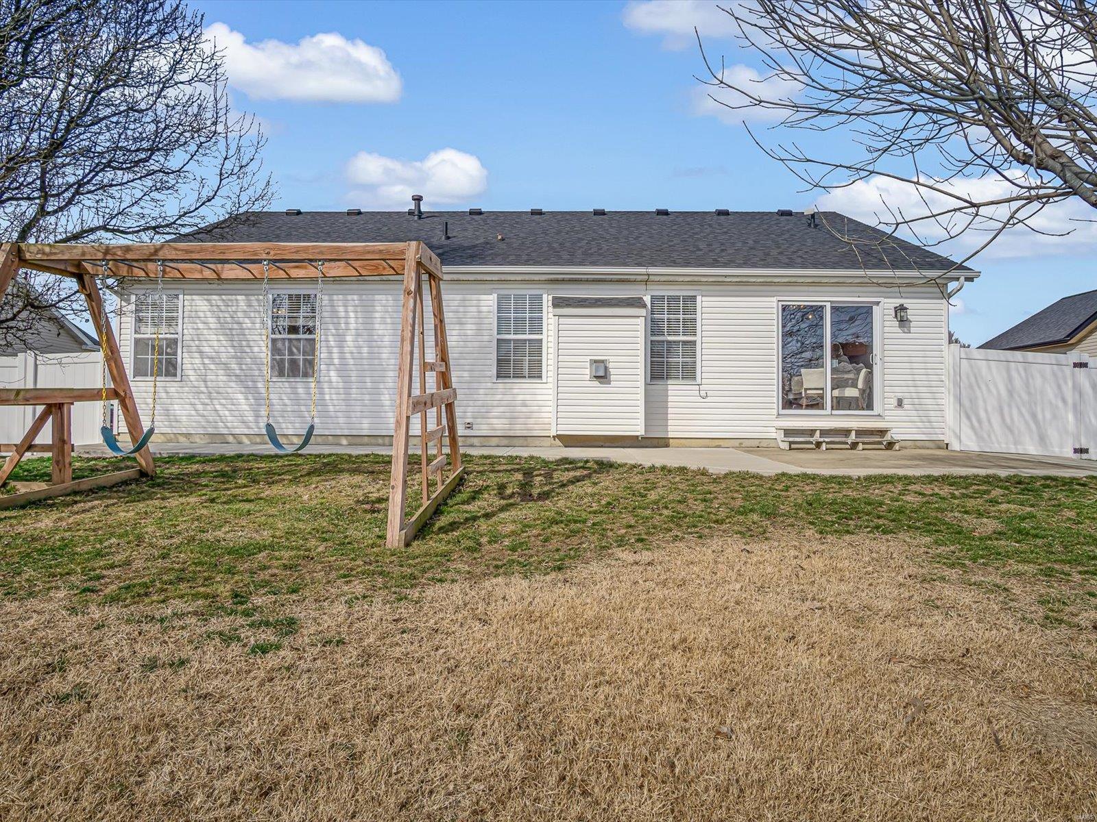 262 Meyer Avenue Property Photo 28