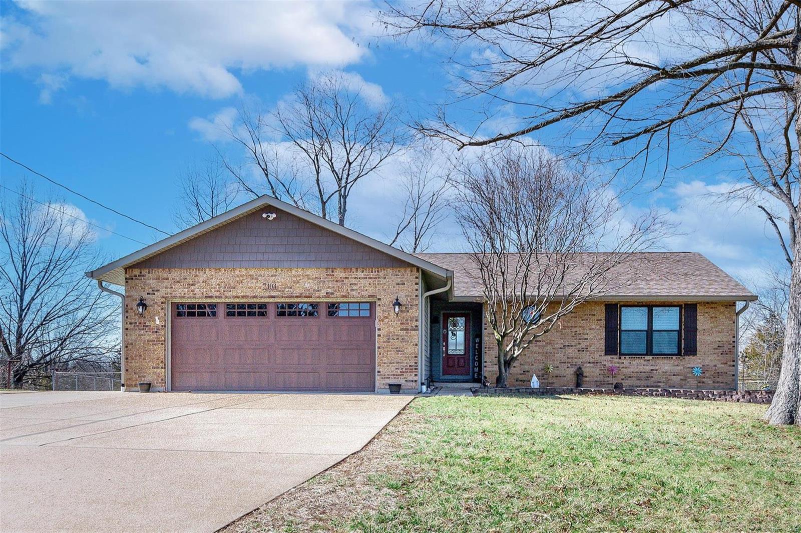 7303 Sennawood Drive Property Photo 1