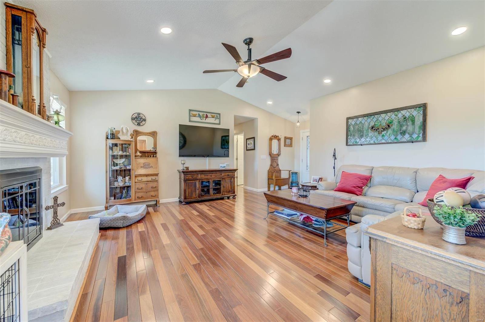 7303 Sennawood Drive Property Photo 16