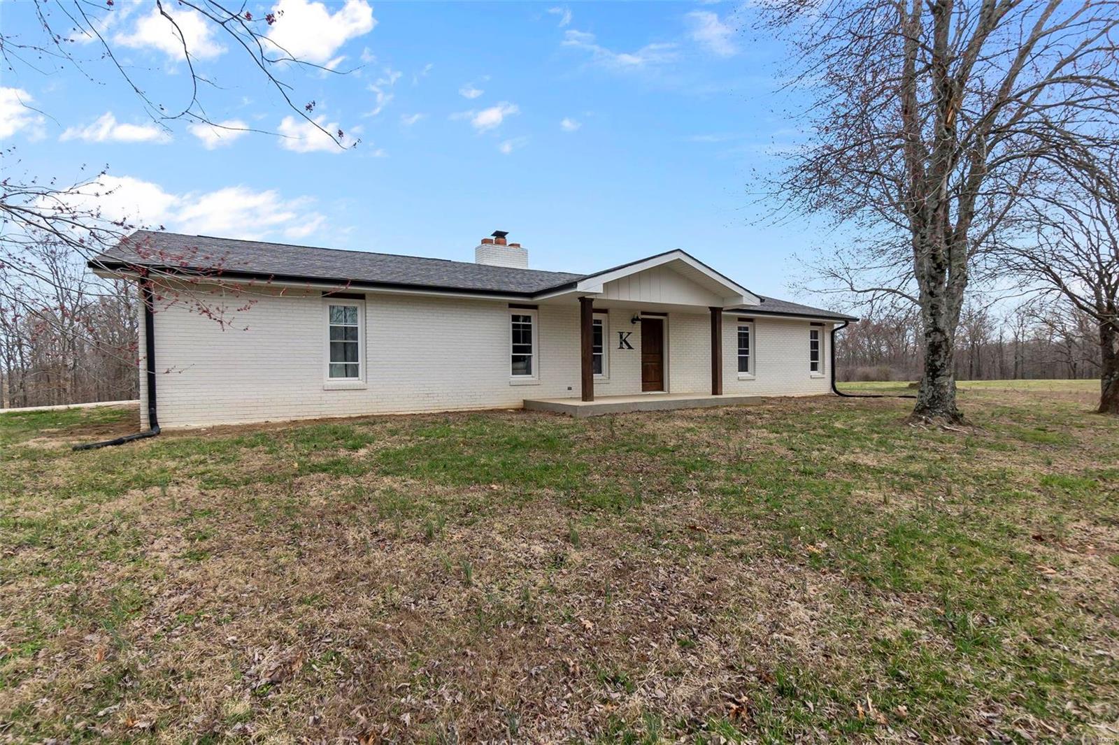 18714 State Highway 51 Property Photo 3