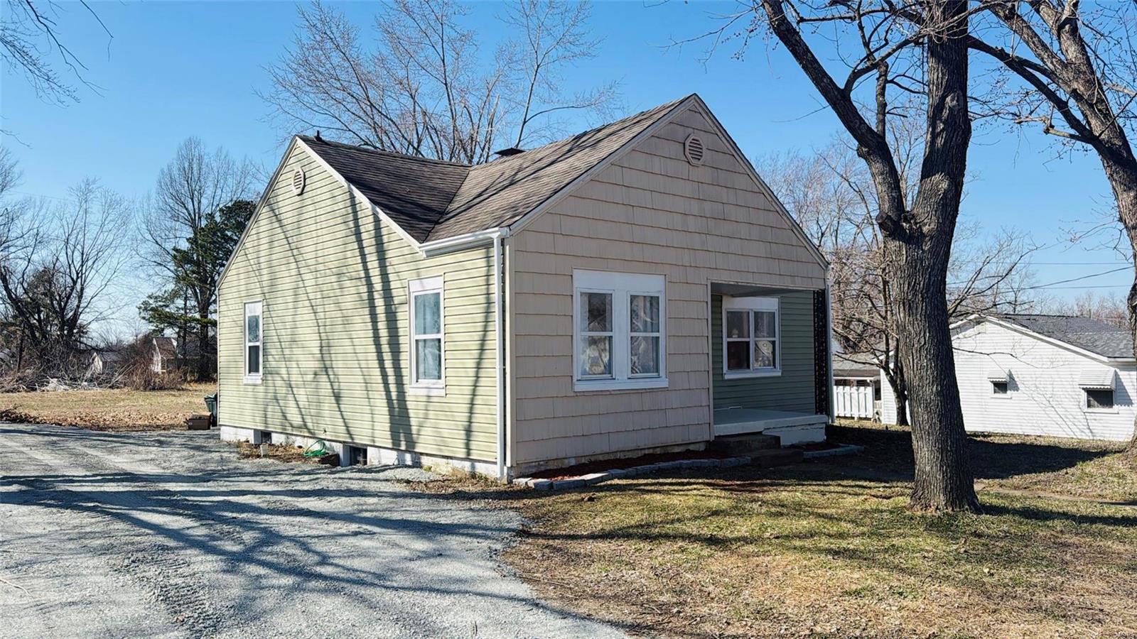 906 High Street Property Photo 19