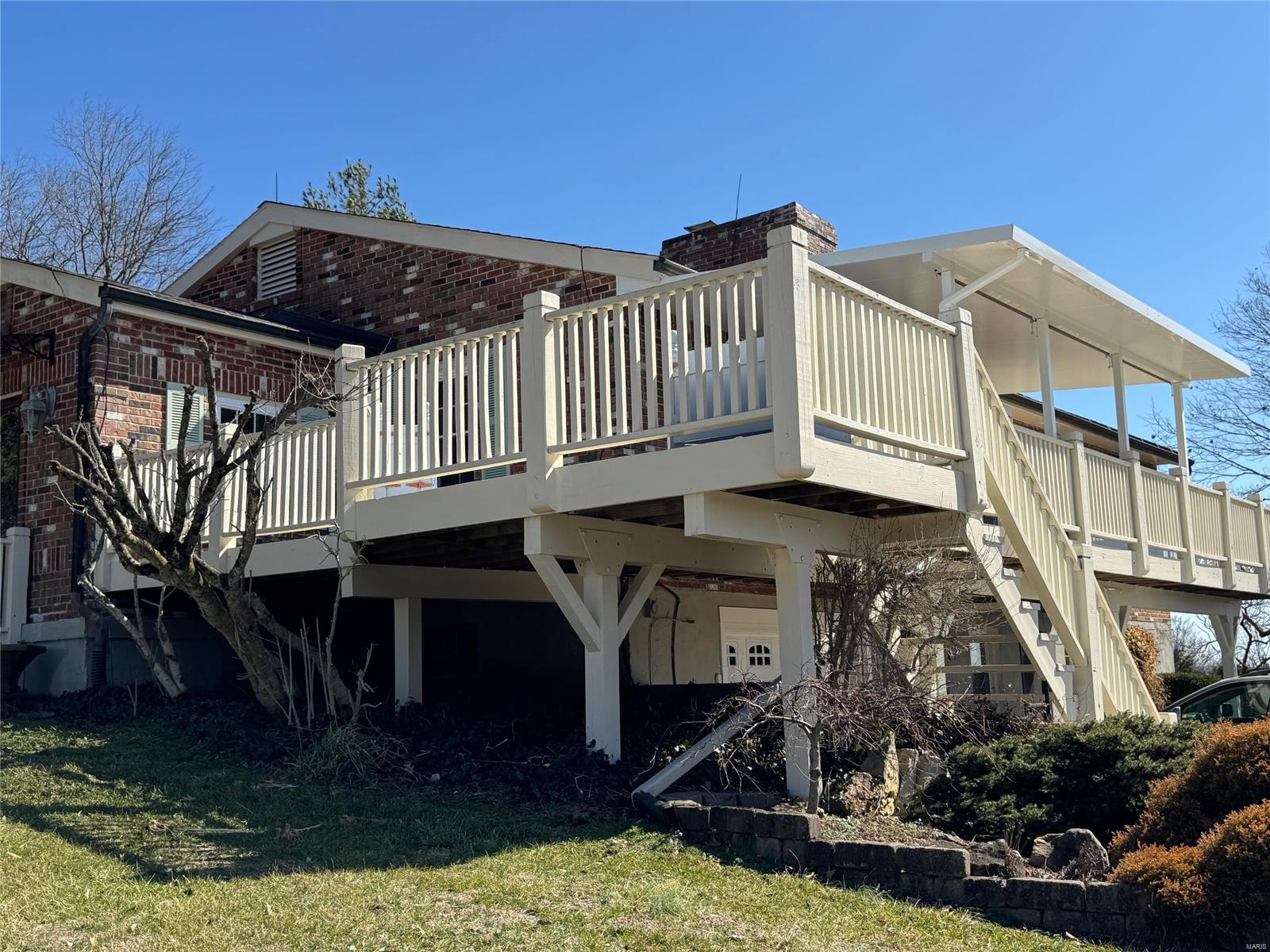 18635 Johnsons Place 100 Property Photo 12