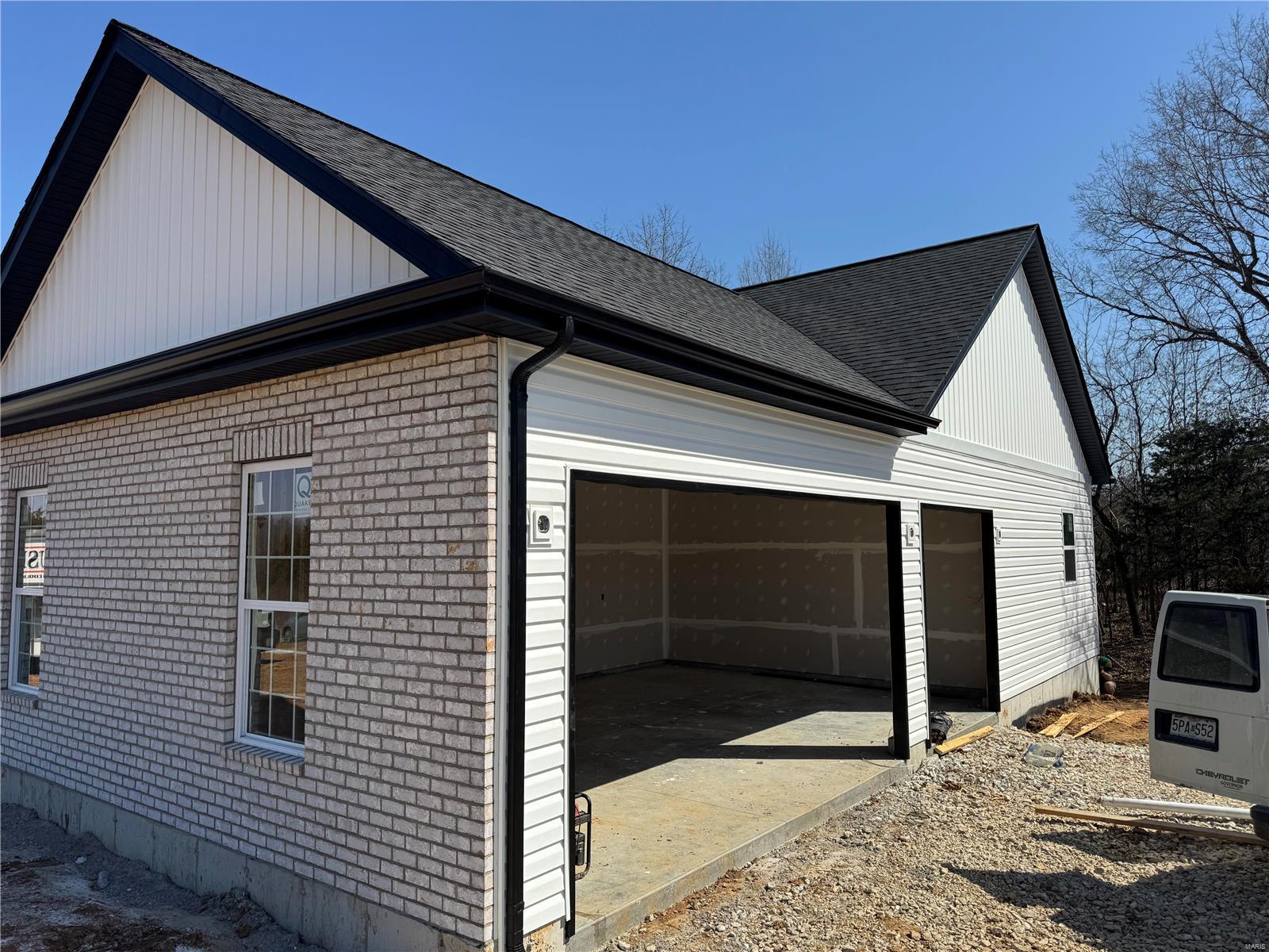 130 Shumard Oak Drive Property Photo 2