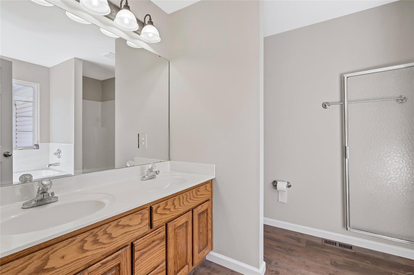 211 Osage Avenue Property Photo 20