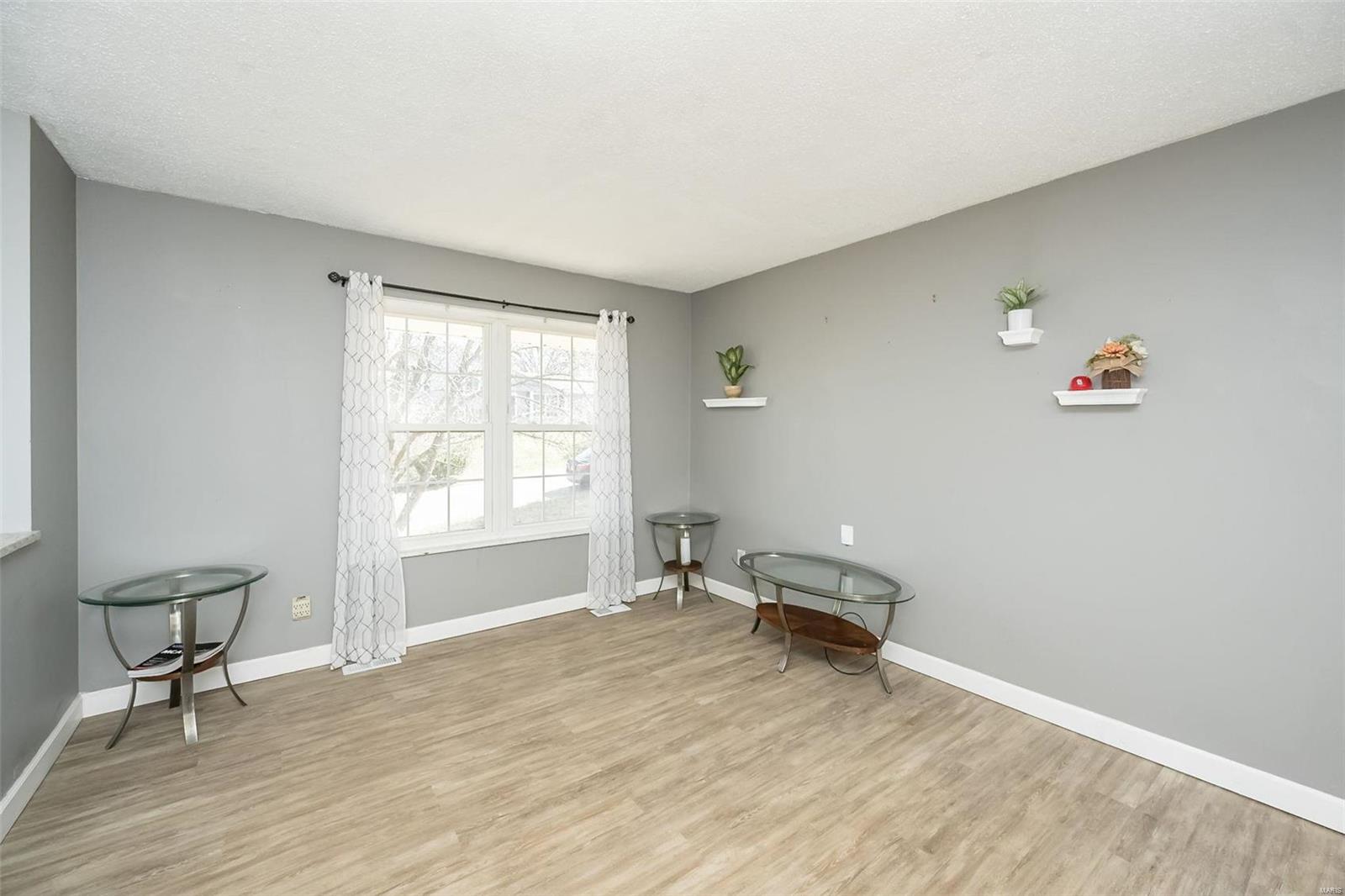 3875 Petrified Forest Drive Property Photo 12