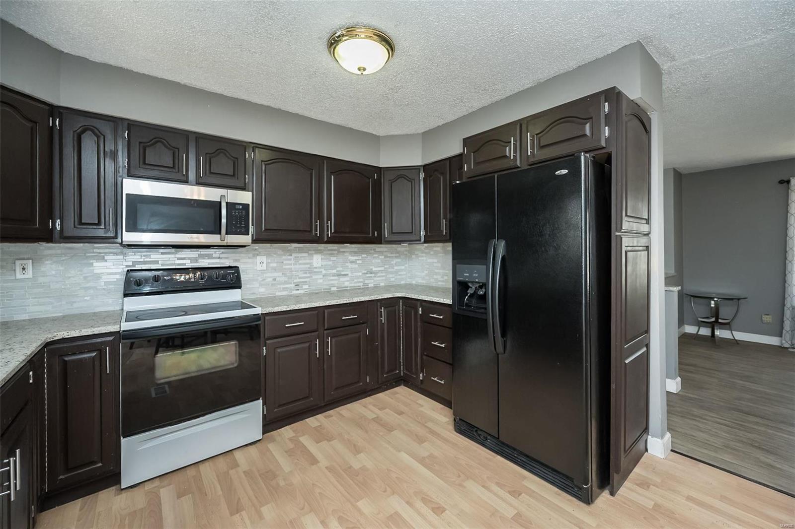 3875 Petrified Forest Drive Property Photo 15