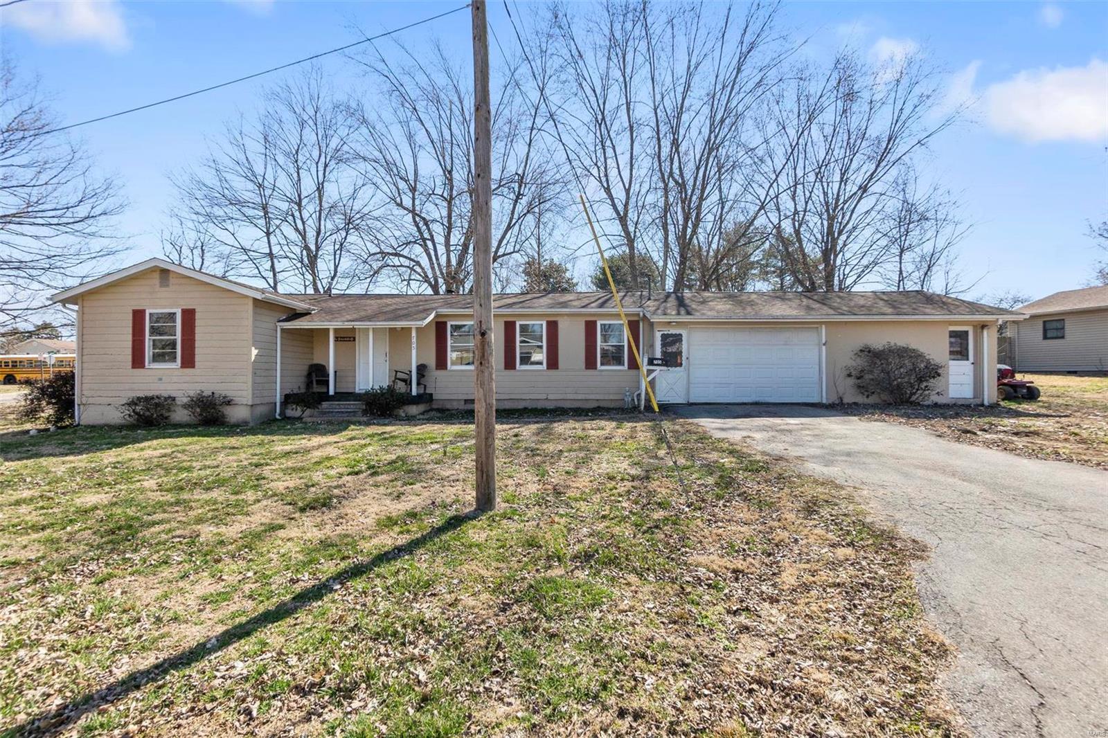 705 Bois D'arc Street Property Photo