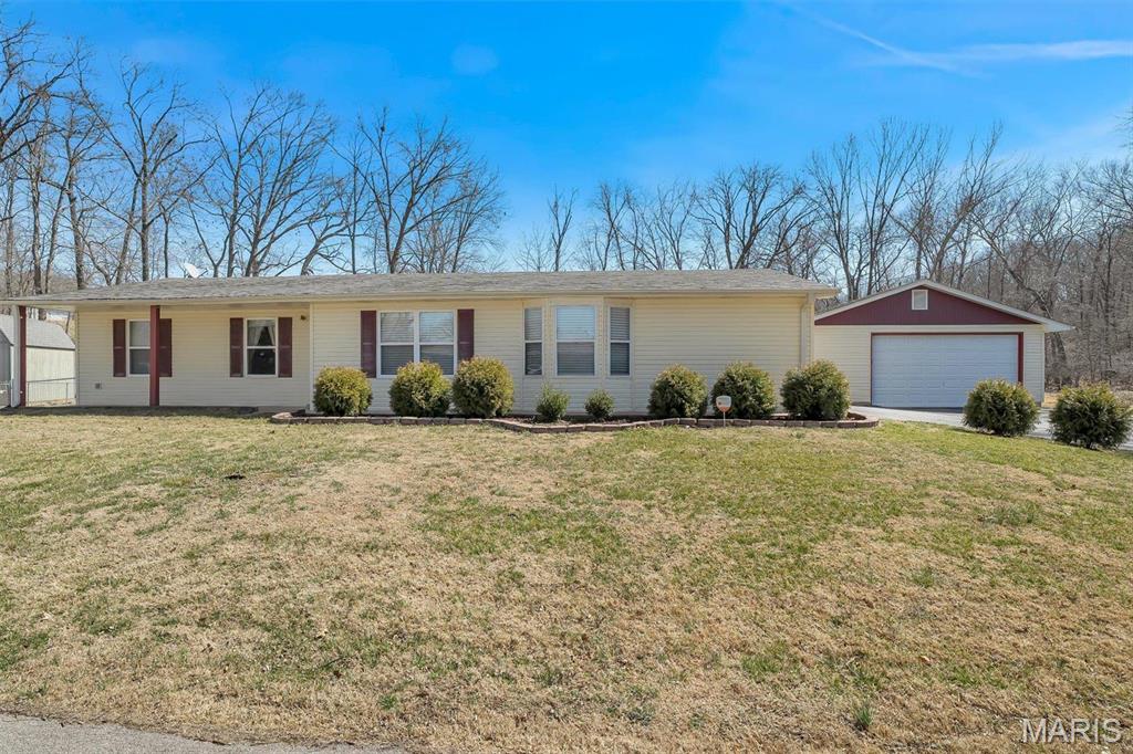 6072 Kingsway Property Photo 1