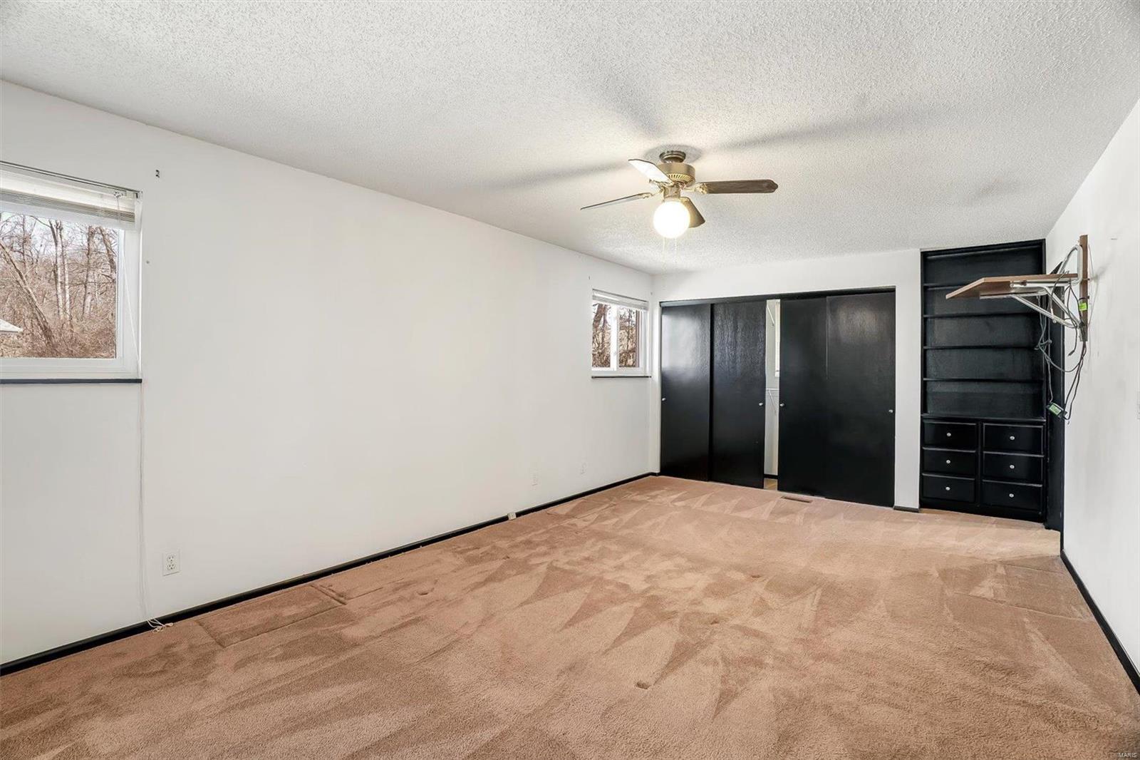 6072 Kingsway Property Photo 18