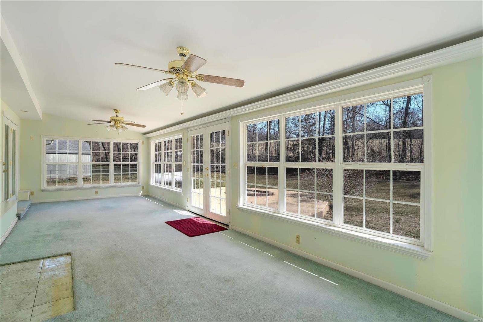 6072 Kingsway Property Photo 25