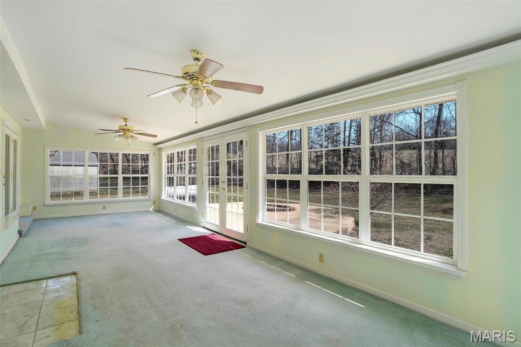 6072 Kingsway Property Photo 25