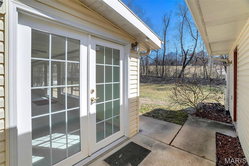 6072 Kingsway Property Photo 30