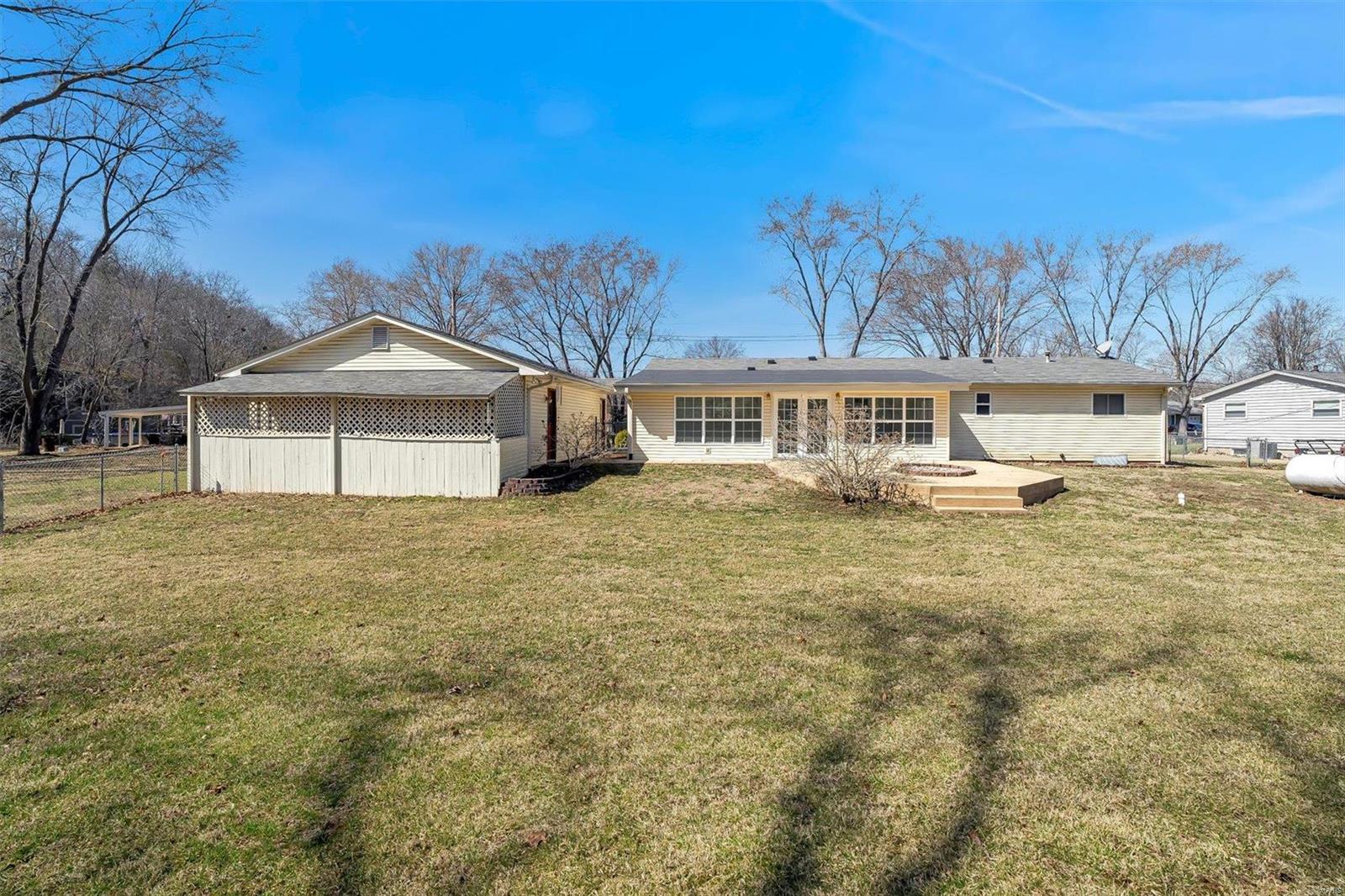 6072 Kingsway Property Photo 35