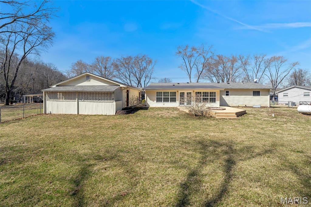 6072 Kingsway Property Photo 35
