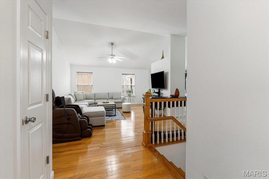 9 Amber Ridge Court Property Photo 3