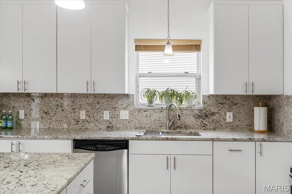 9 Amber Ridge Court Property Photo 14