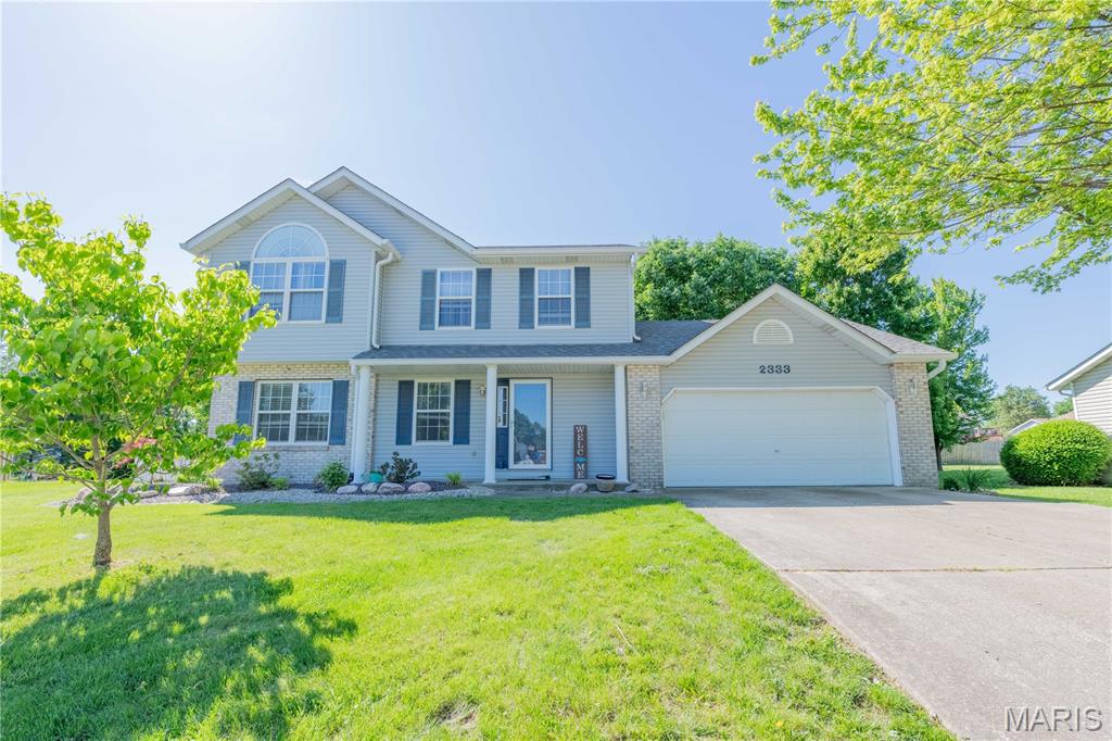 2333 Westchester Drive Property Photo 1