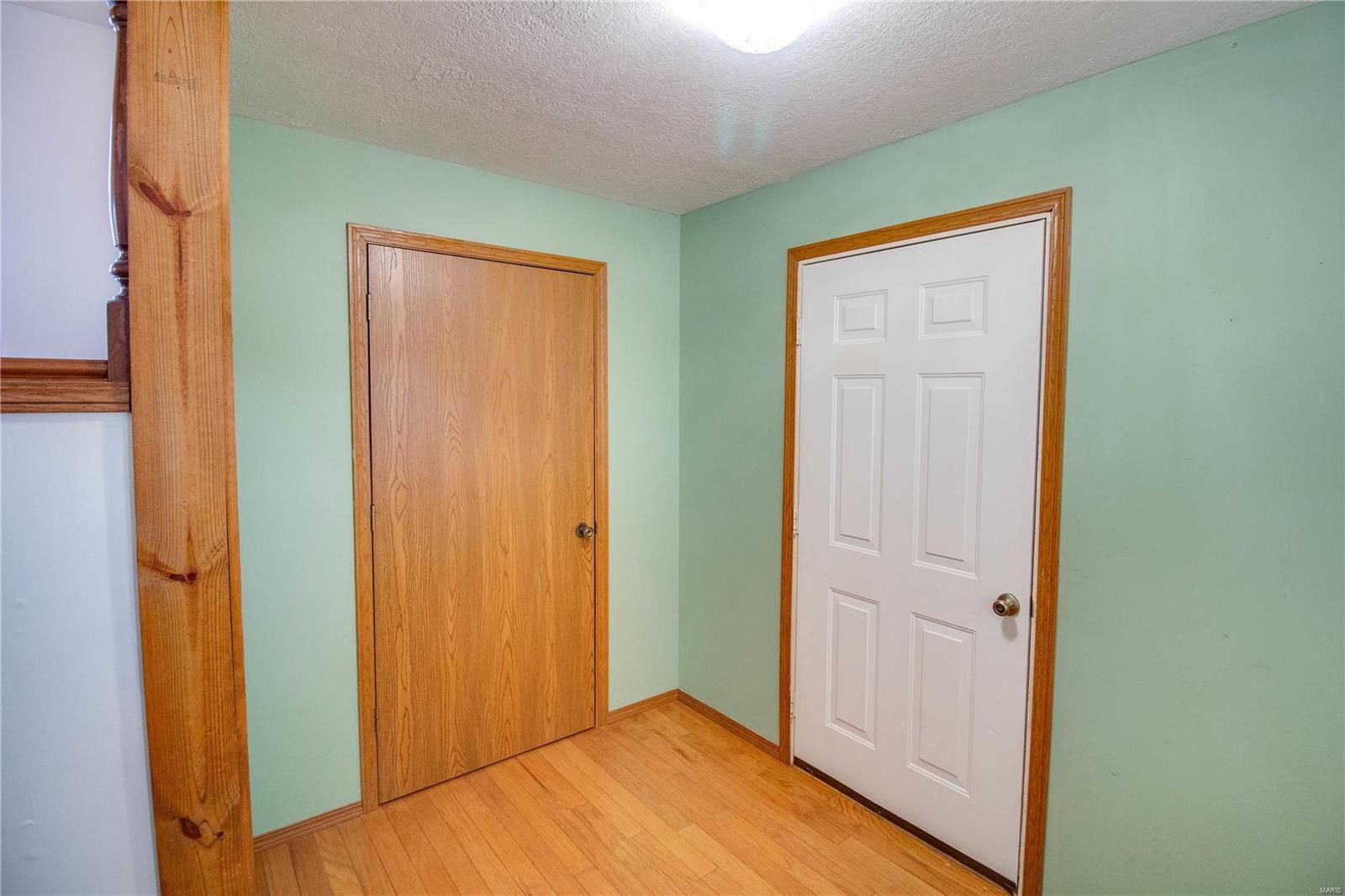 23430 Briar Drive Property Photo 8