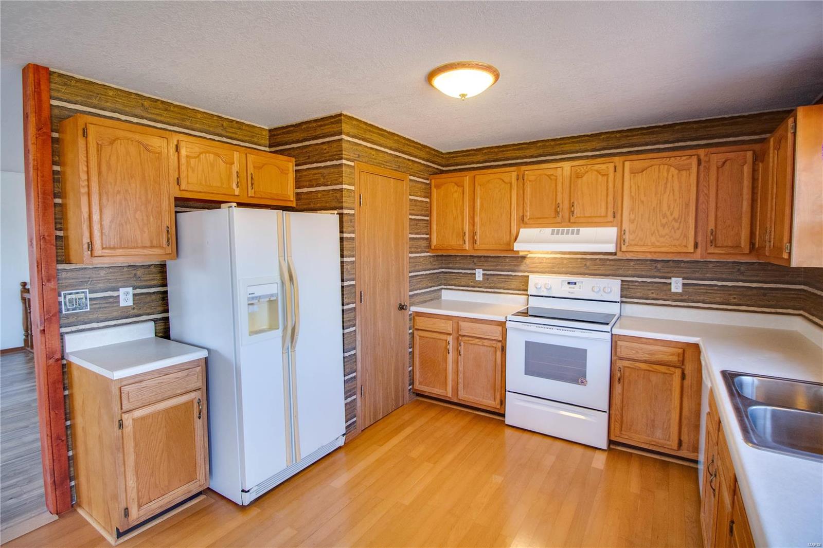 23430 Briar Drive Property Photo 14