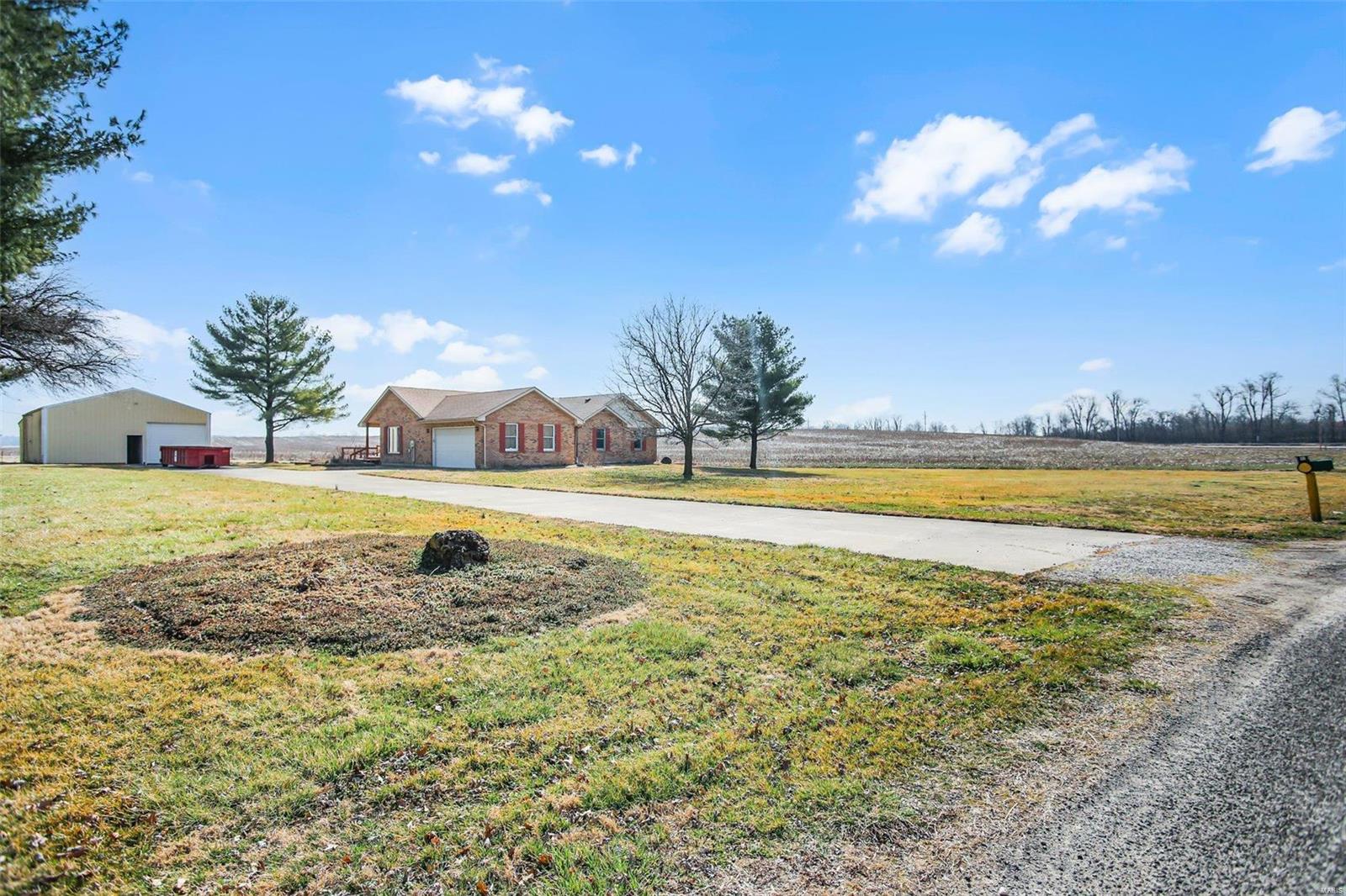 4842 Indian Hills Drive Property Photo 4