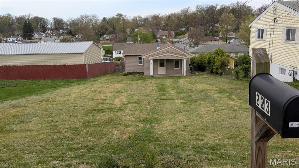 223 N Floridale Avenue Property Photo 2