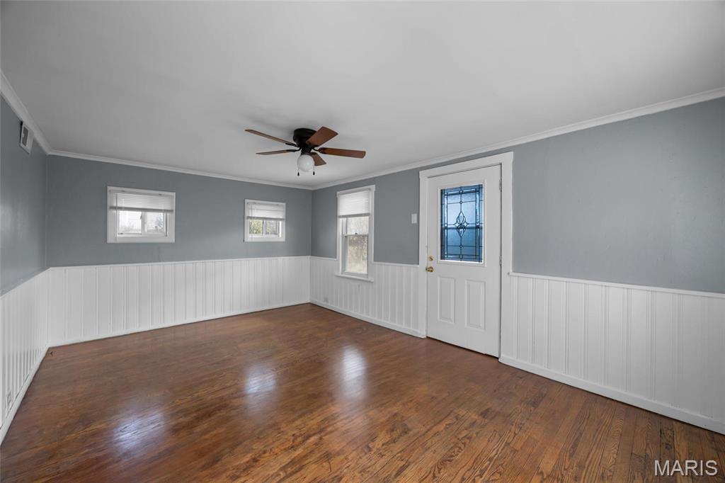 223 N Floridale Avenue Property Photo 10
