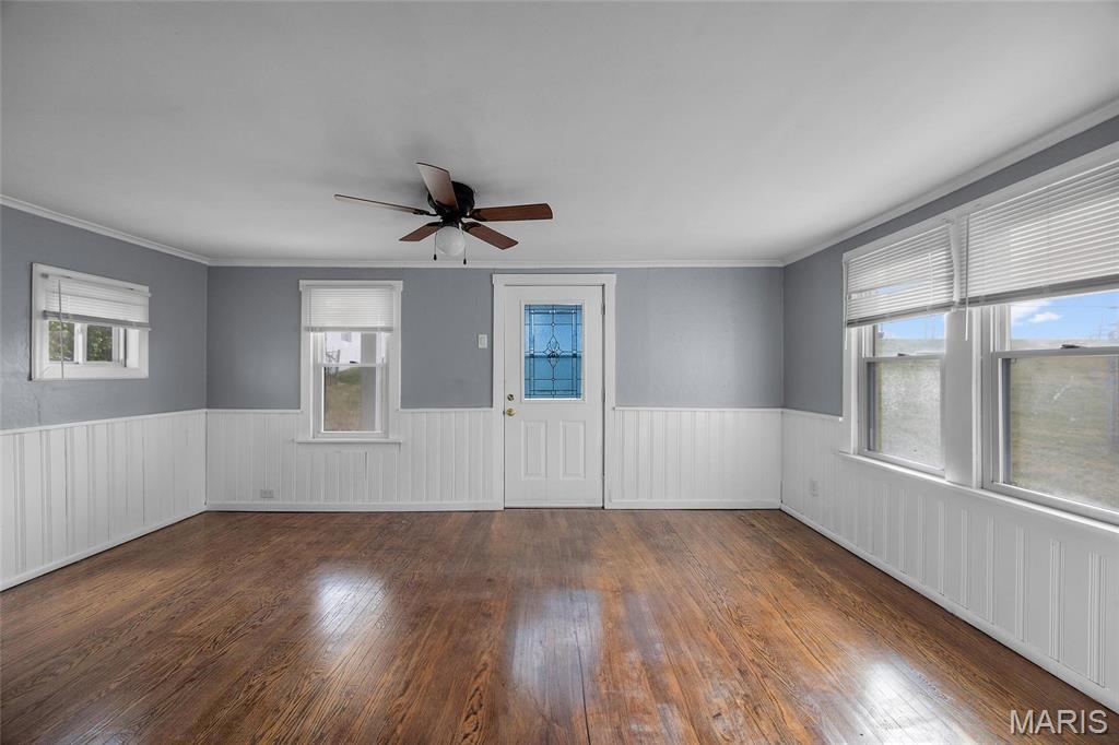 223 N Floridale Avenue Property Photo 11