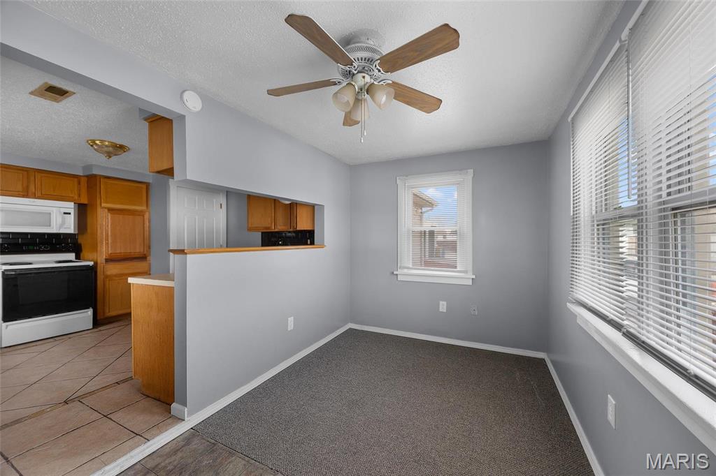 223 N Floridale Avenue Property Photo 24