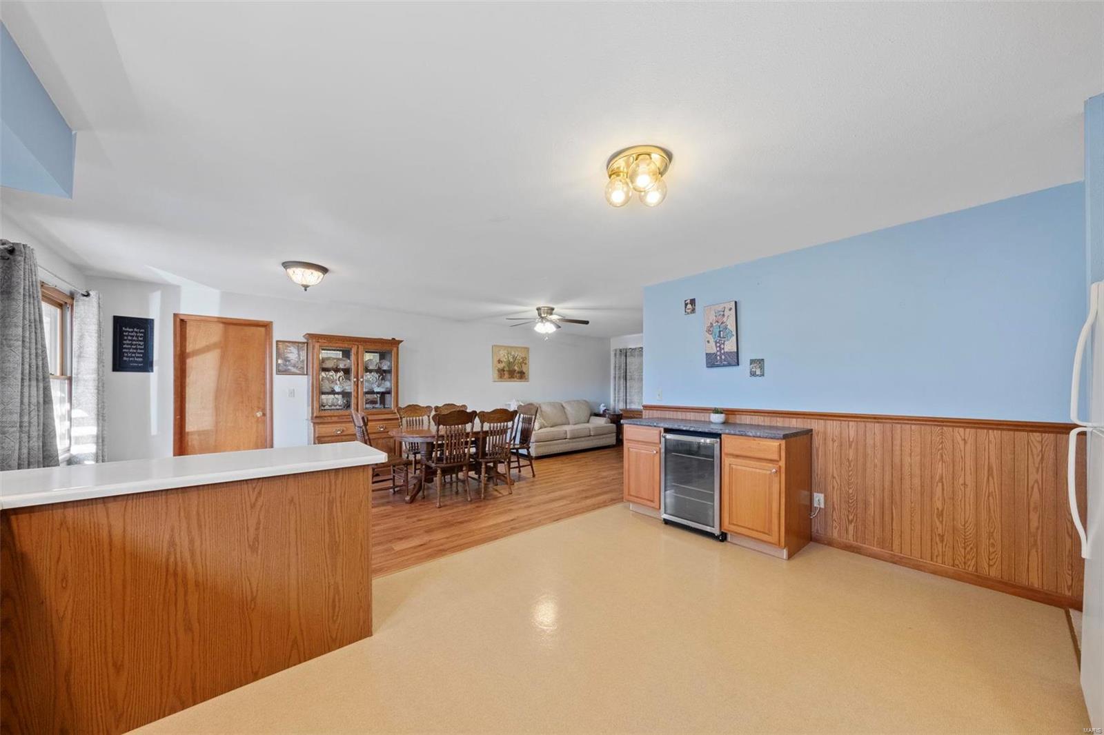 270 Mervin Street Property Photo 9
