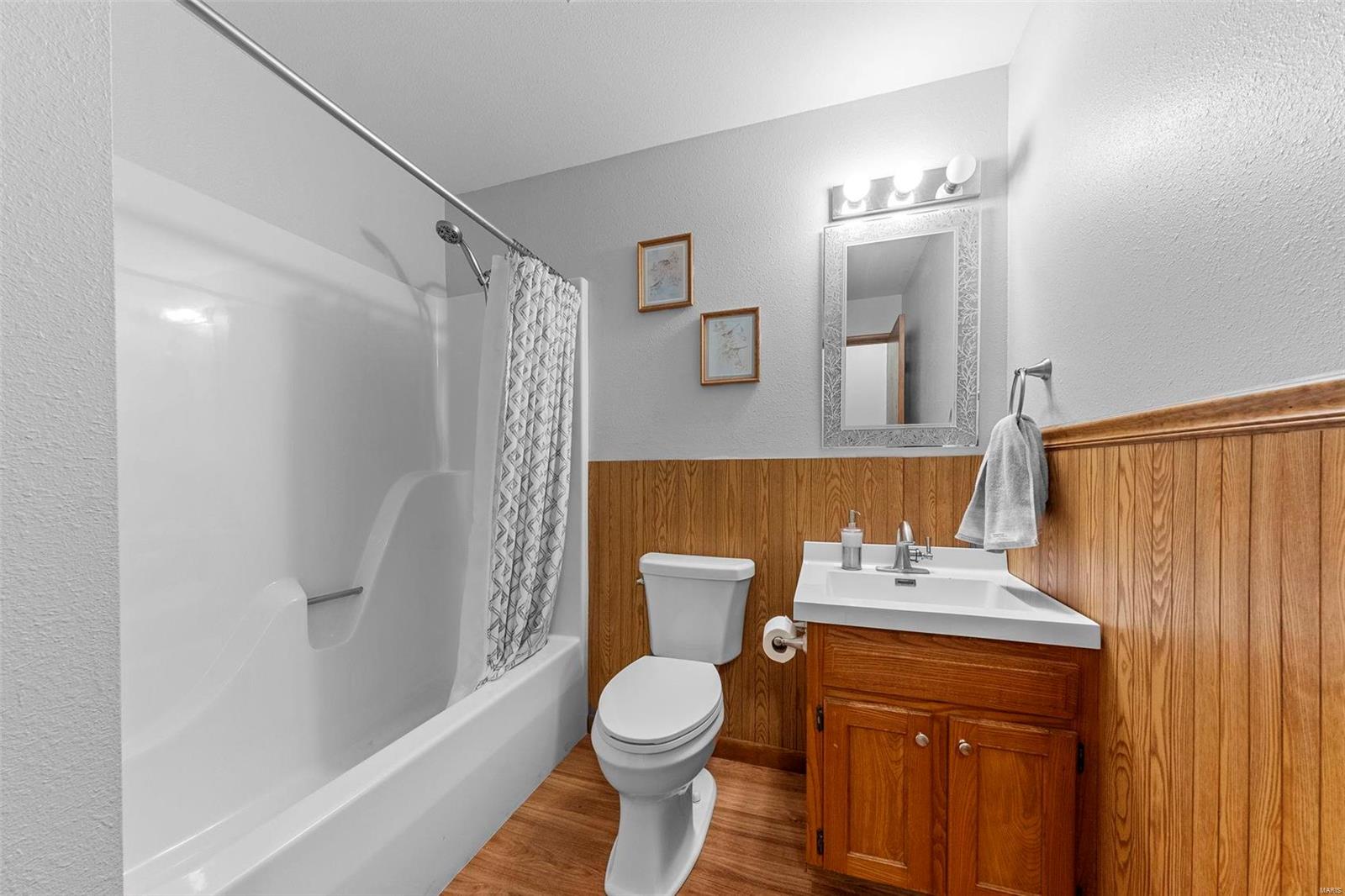 270 Mervin Street Property Photo 19