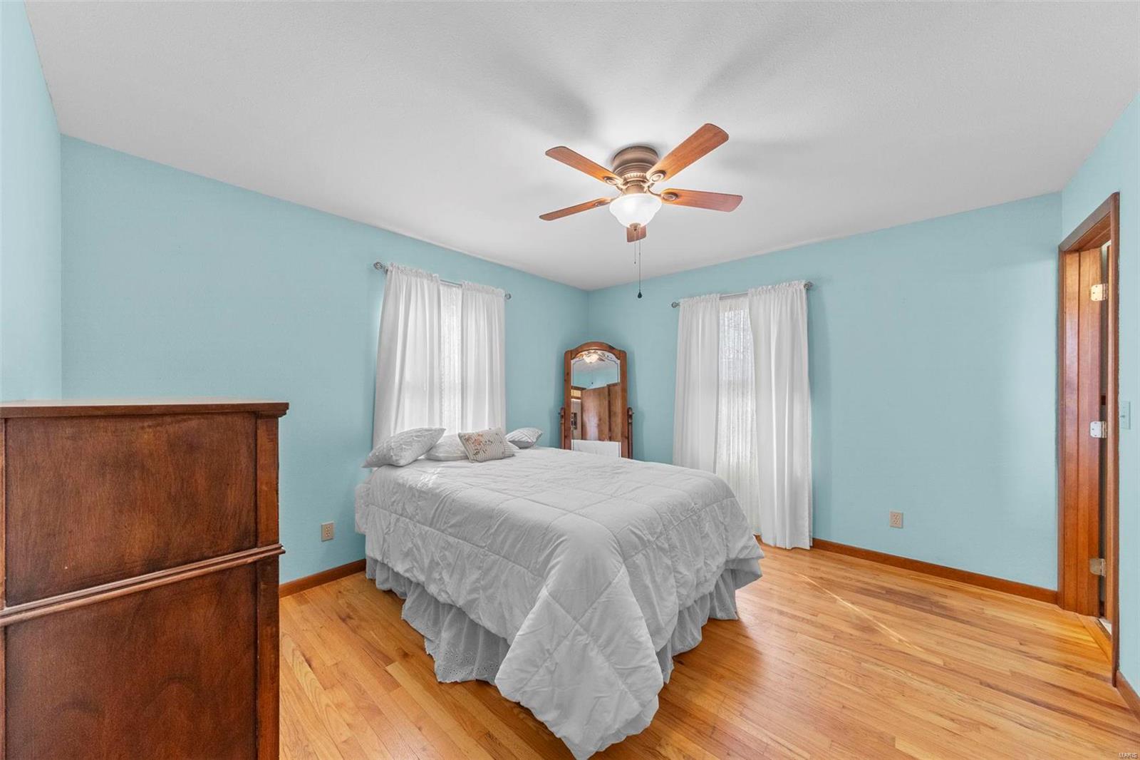 270 Mervin Street Property Photo 20