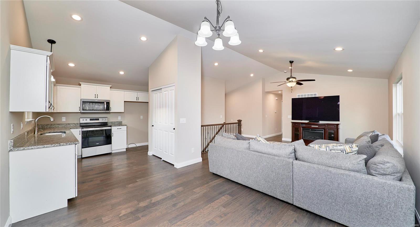 225 Conrad Circle Property Photo 8