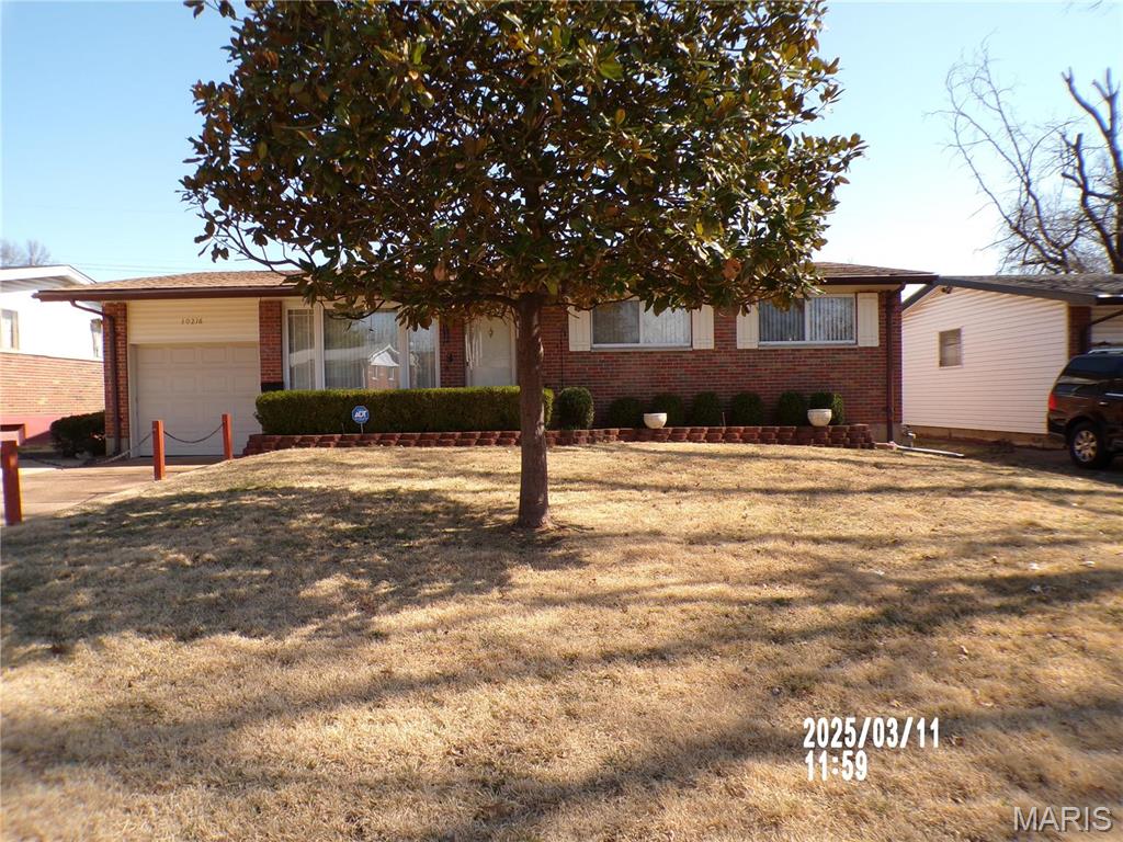 10216 Edgefield Drive Property Photo 1