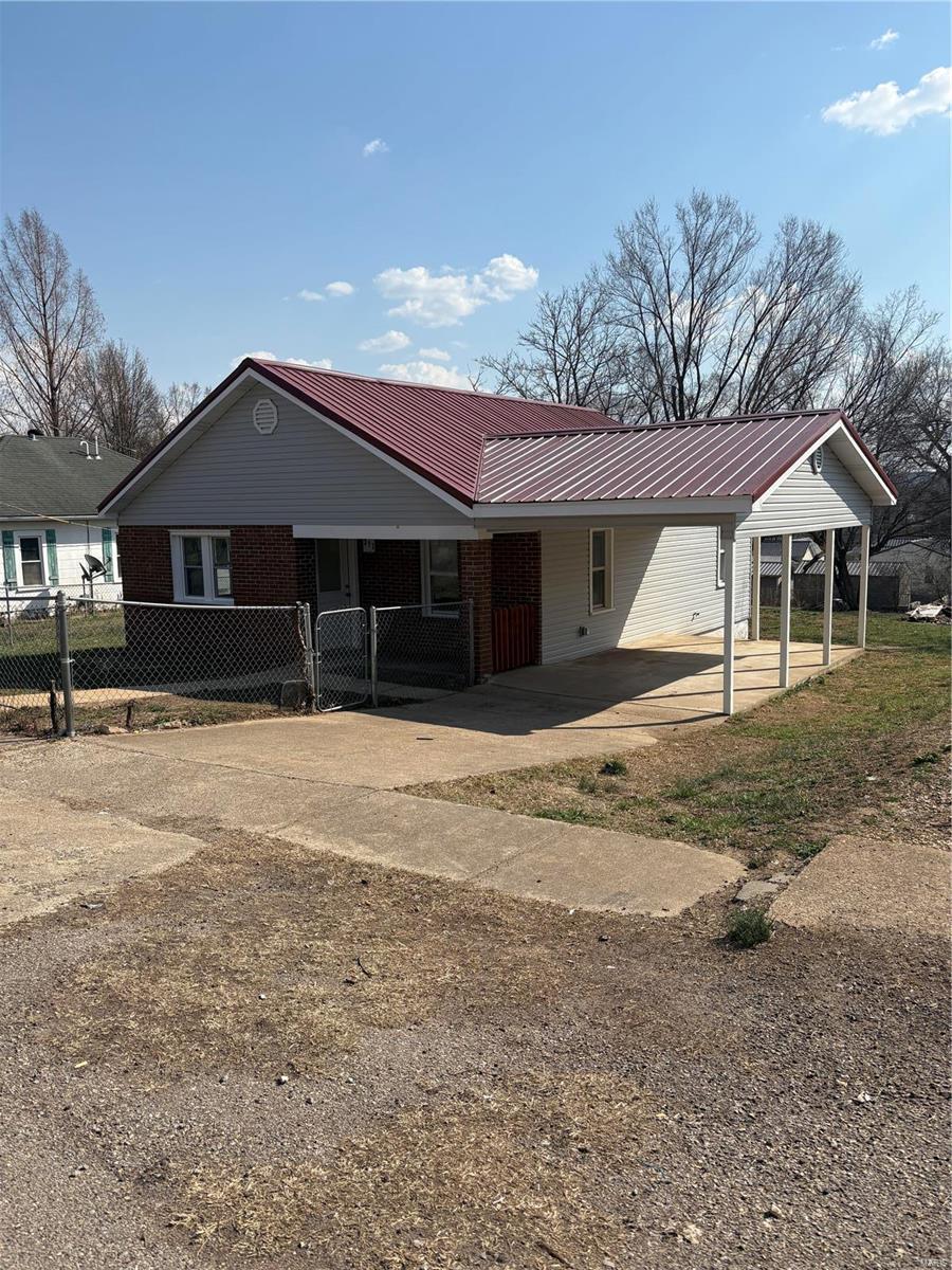 311 Mill Street Property Photo