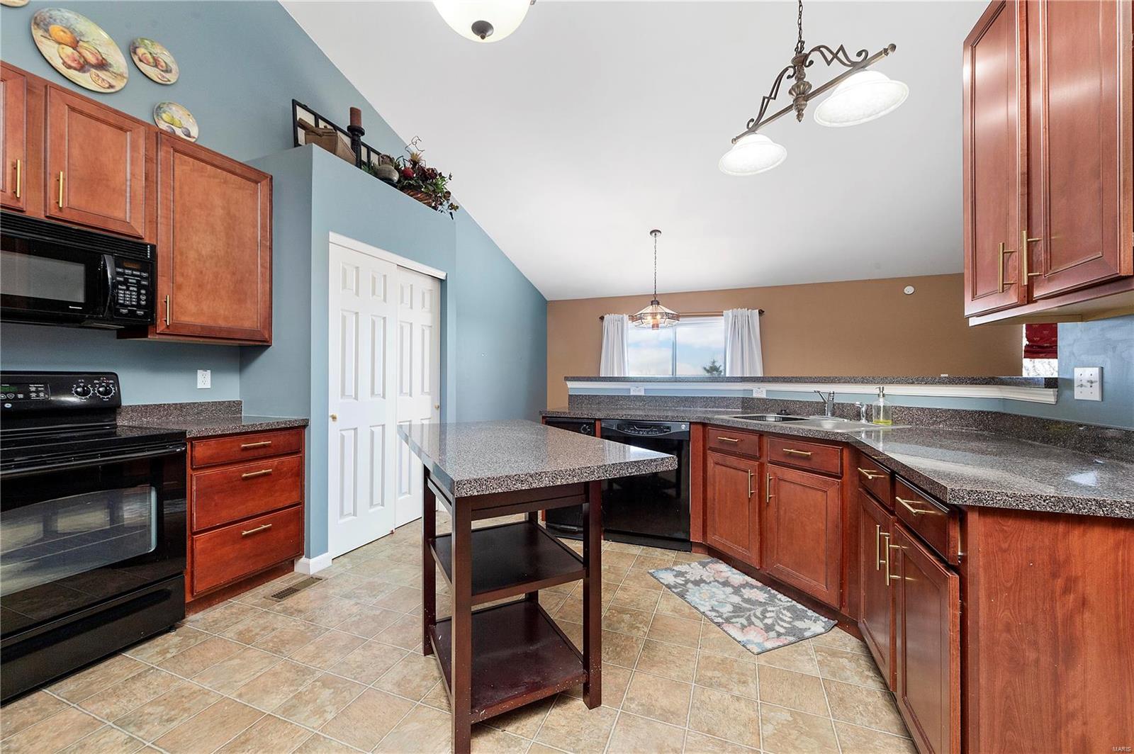 2269 Providence Park Lane Property Photo 6