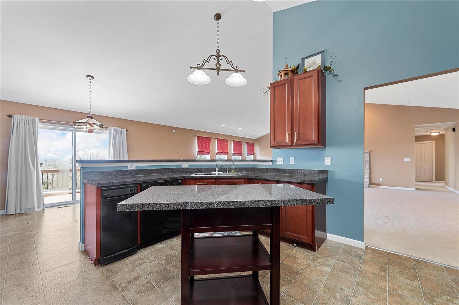 2269 Providence Park Lane Property Photo 7