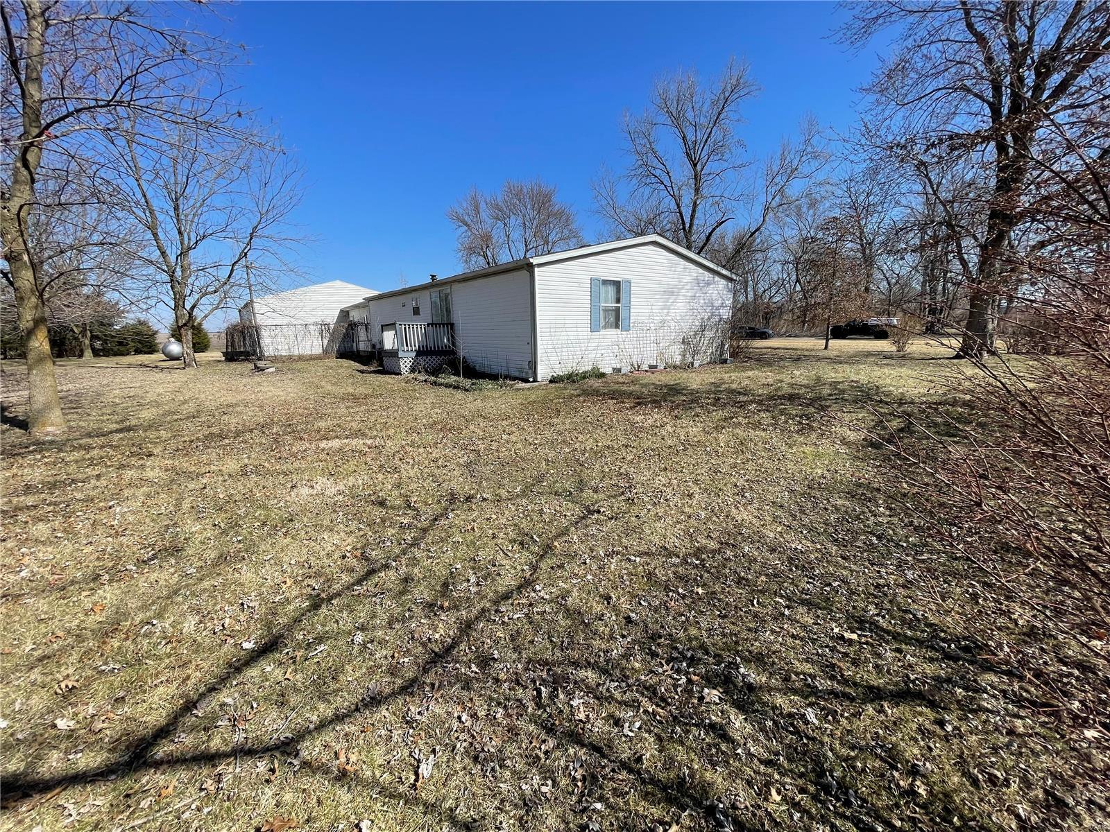 392 N Salisbury Street Property Photo 7