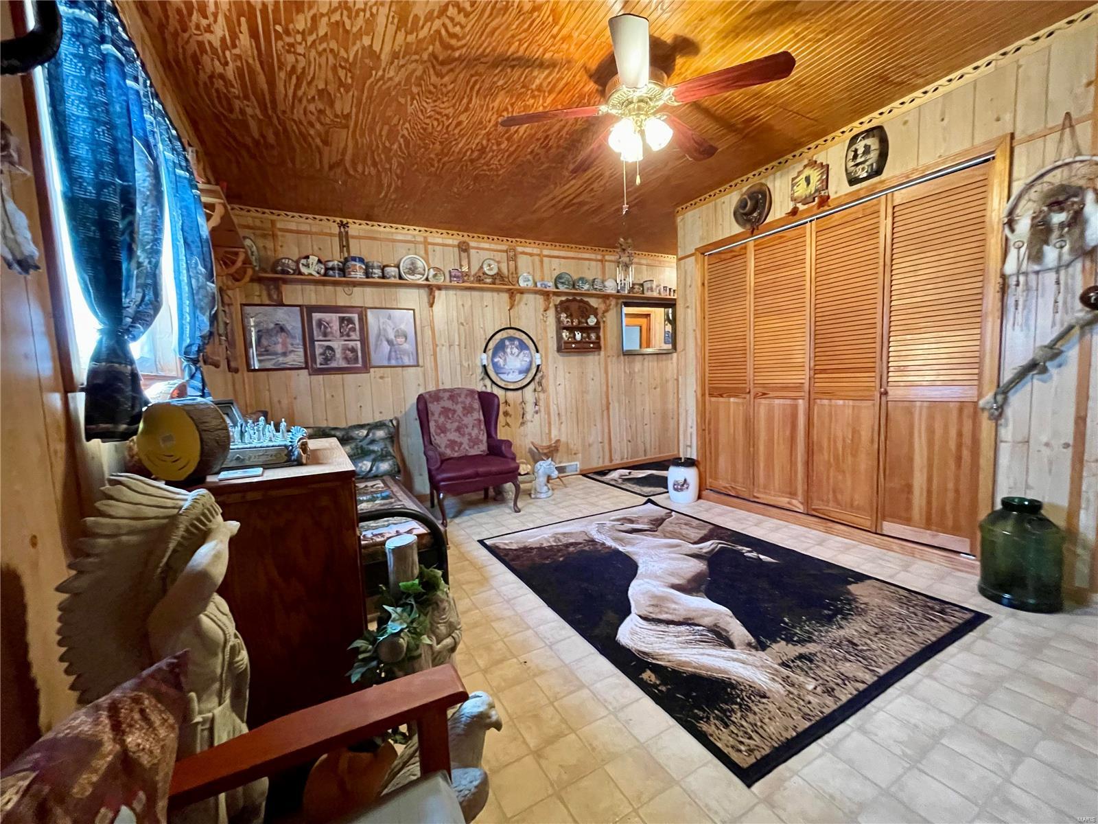 392 N Salisbury Street Property Photo 12