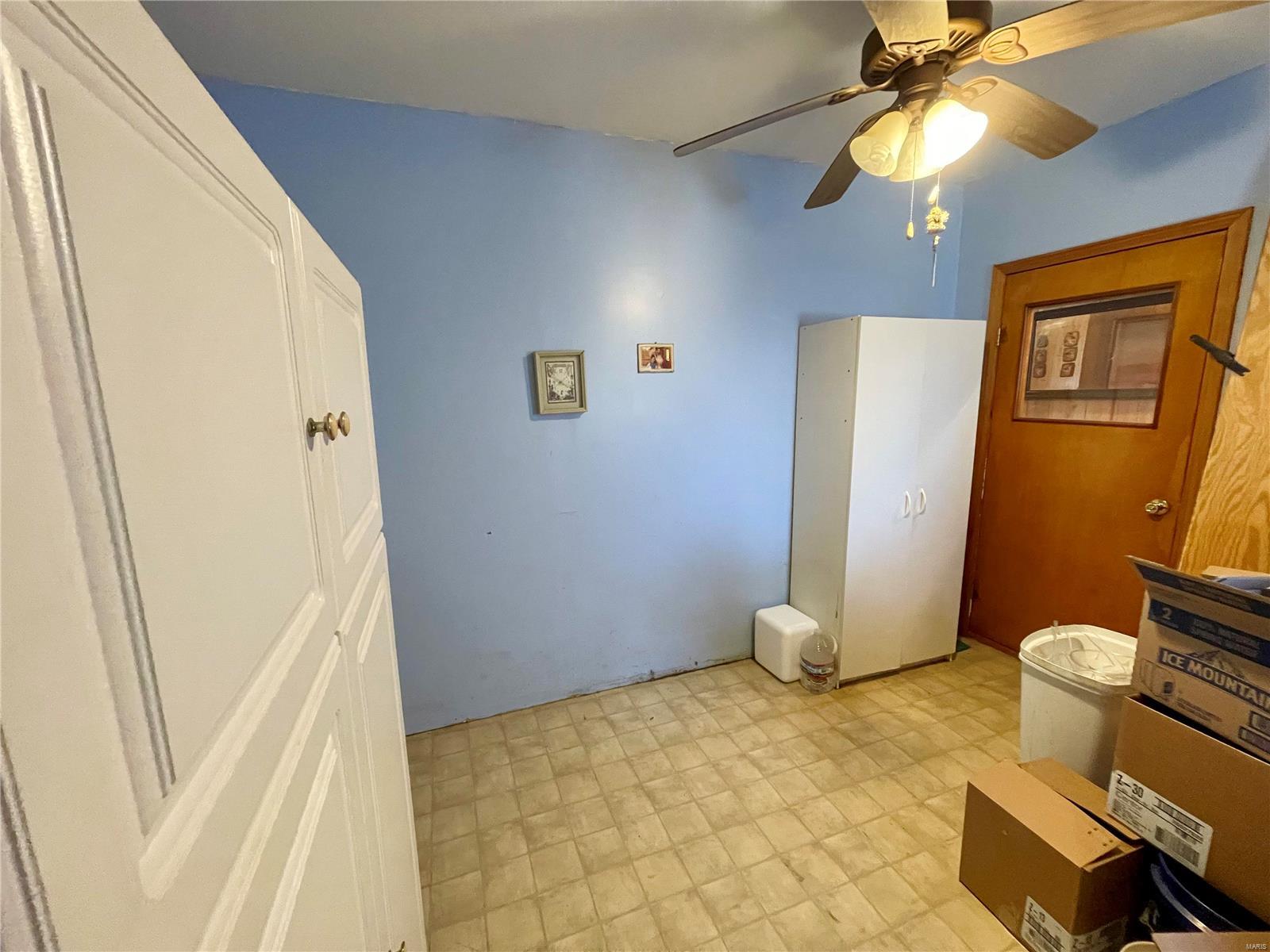392 N Salisbury Street Property Photo 15