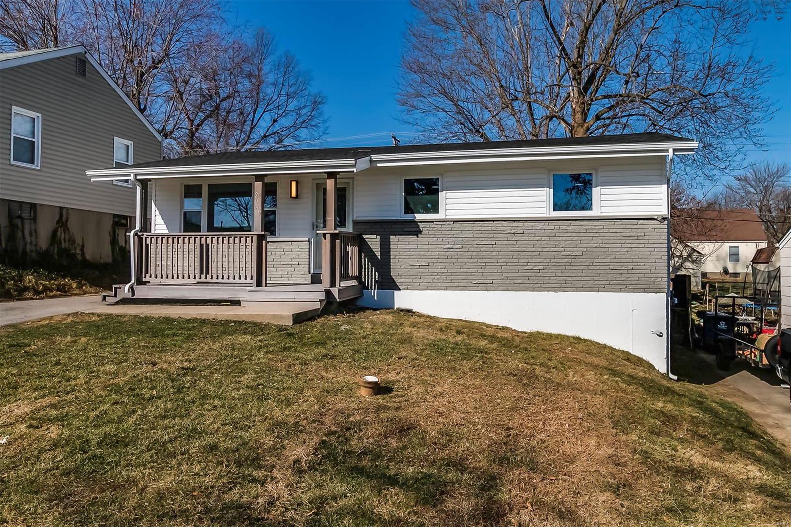 2019 Huntington Avenue Property Photo 1