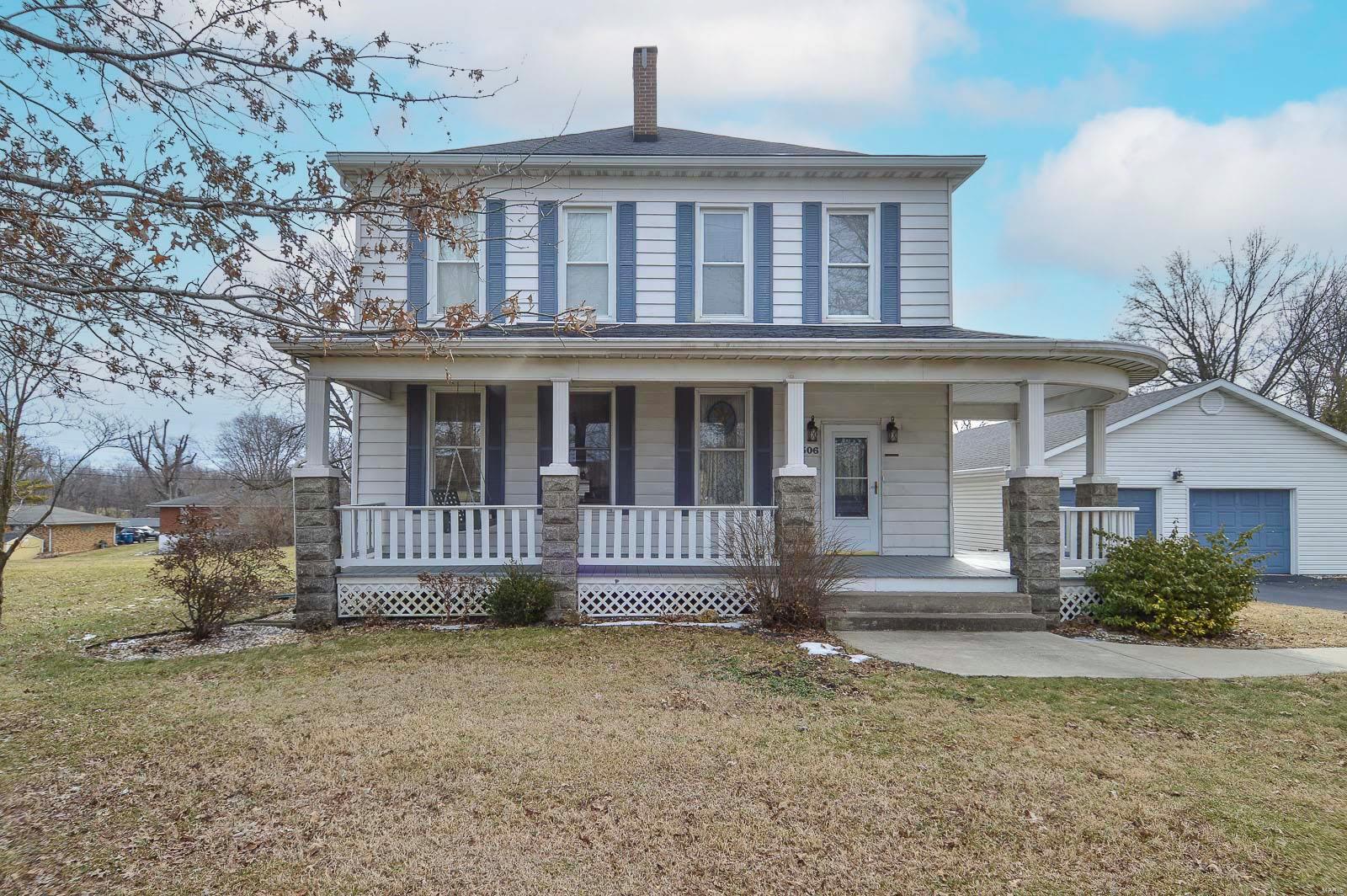 2506 Vandalia Street Property Photo