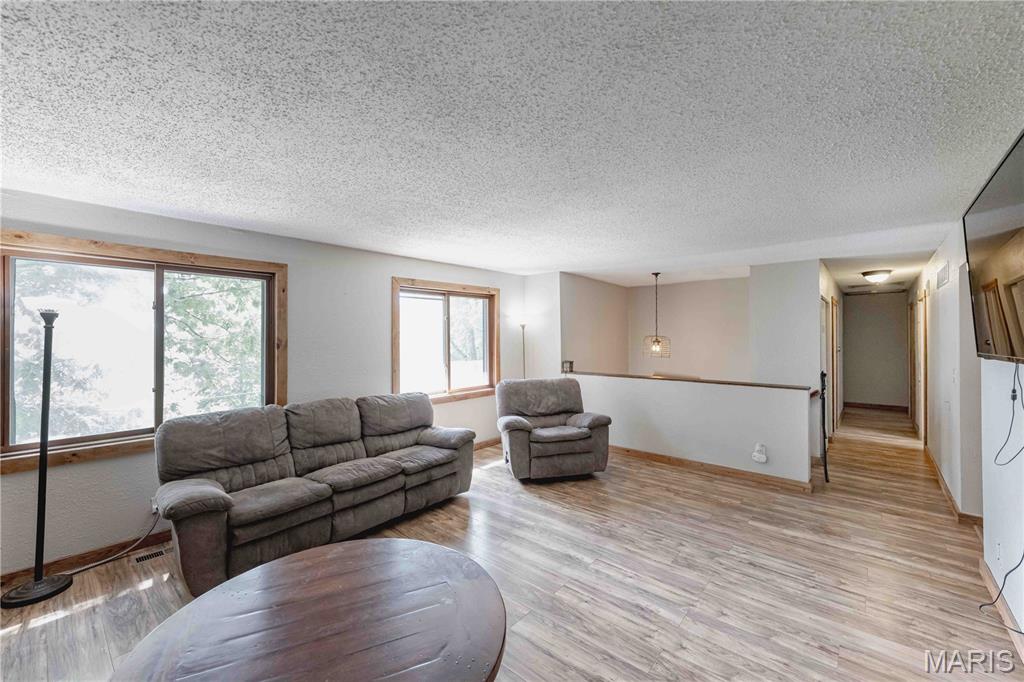 619 E Gray Friar Property Photo 8