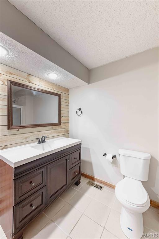 619 E Gray Friar Property Photo 16