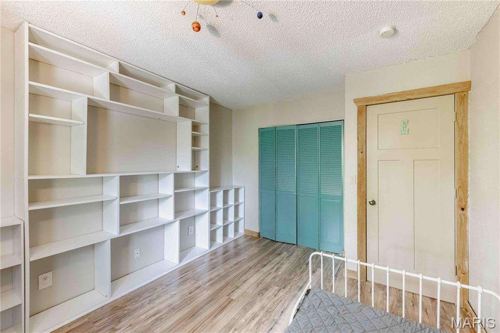 619 E Gray Friar Property Photo 24