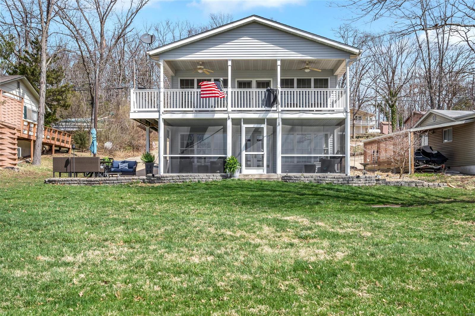535 Lakeside Drive Property Photo