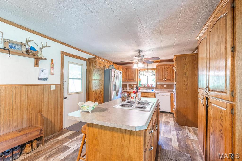 3372 Carter Rt E Property Photo 7