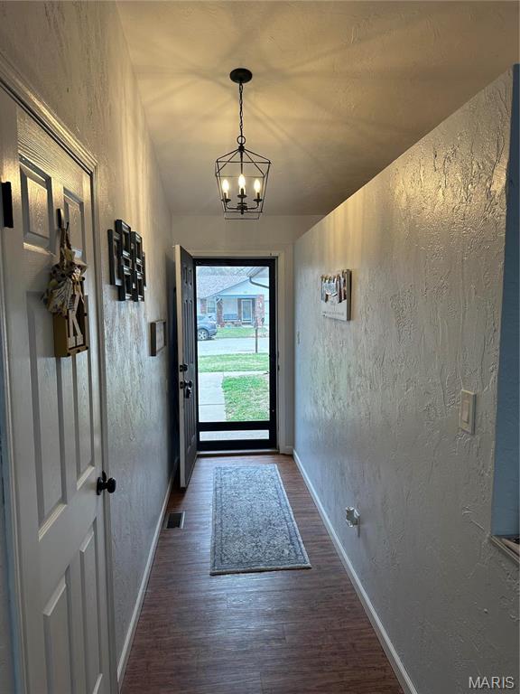 70 Innsbruck Lane Property Photo 6
