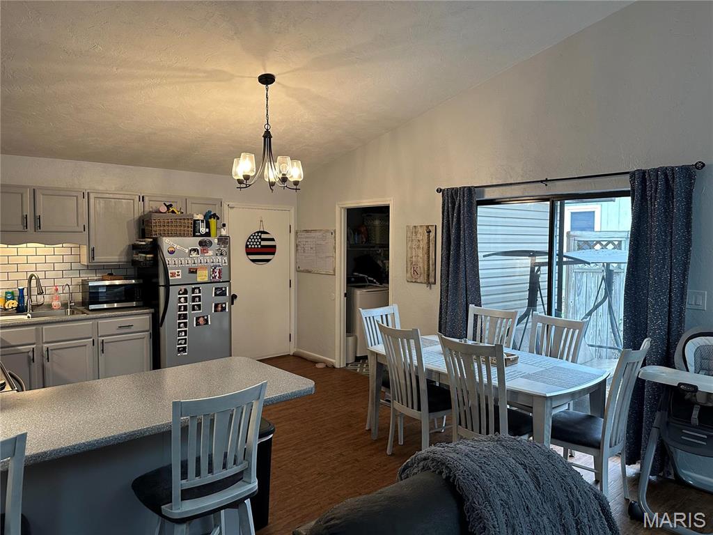 70 Innsbruck Lane Property Photo 10
