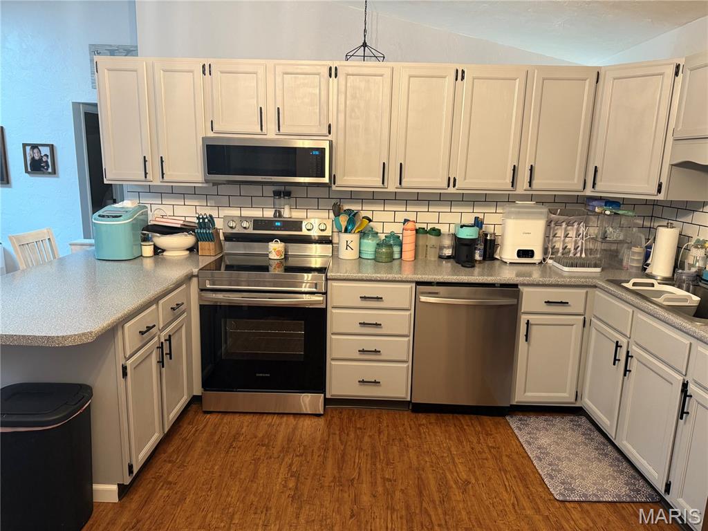 70 Innsbruck Lane Property Photo 12