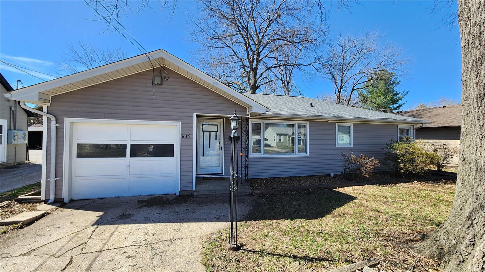 639 N 38th Street Property Photo 1